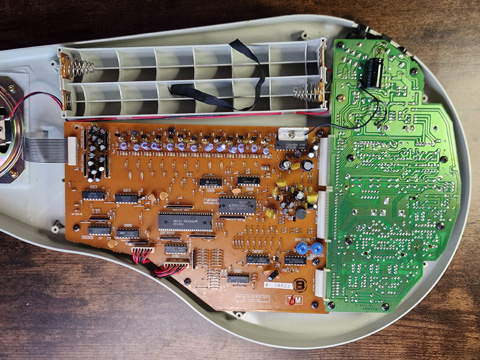 Suzuki Omnichord OM84